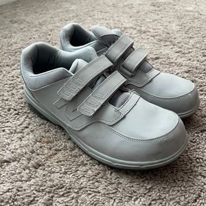 New Balance Mens Walking Shoes